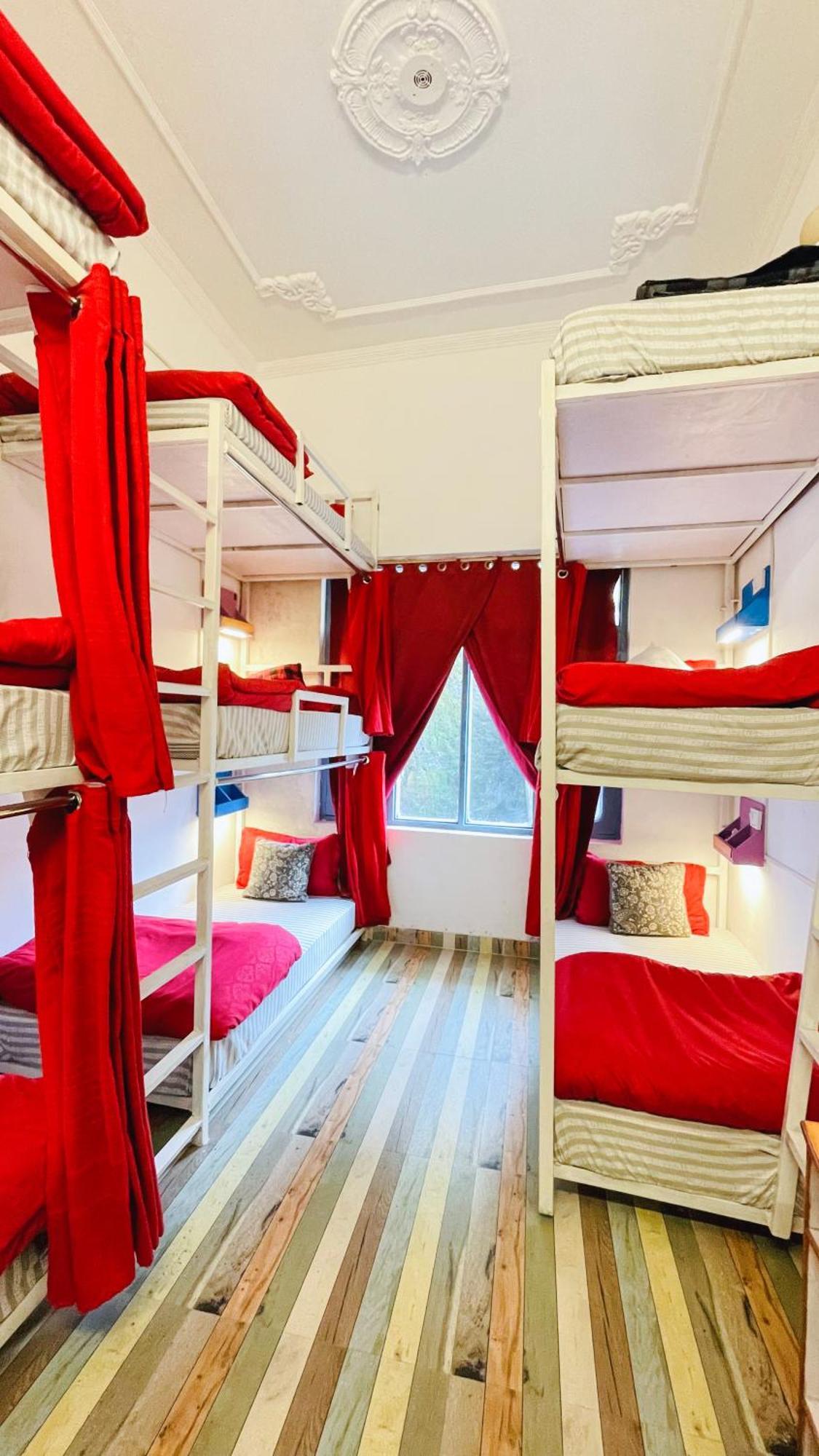 Mitra Hostel Mcleodganj McLeod Ganj Exterior foto