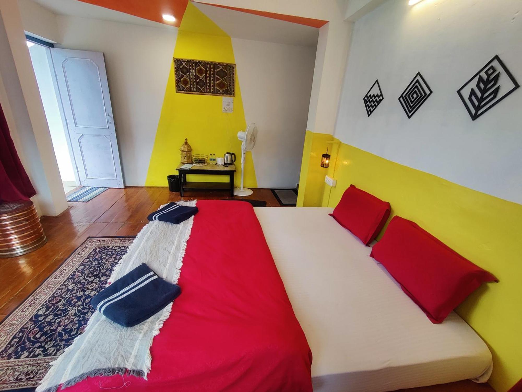 Mitra Hostel Mcleodganj McLeod Ganj Exterior foto